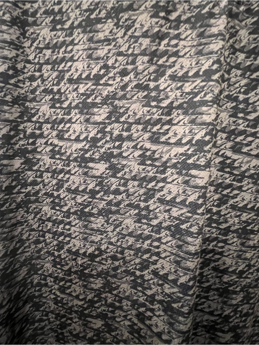 Greg Norman Collection Men's Short Sleeve Quarter-Zip Polo - Black & Gray Print - Picture 7 of 9